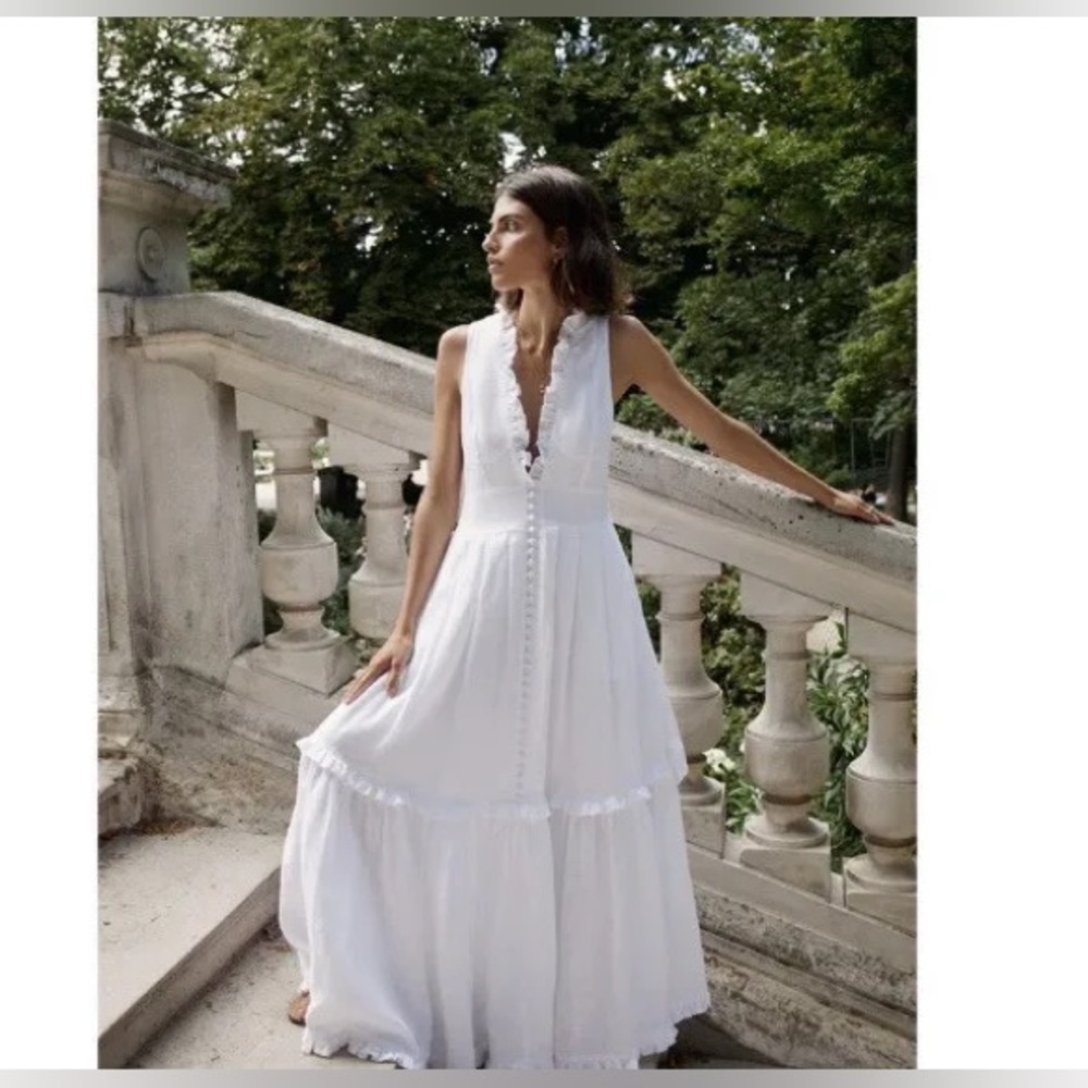 Jolslin Juliet Linen Open Back Maxi Dress